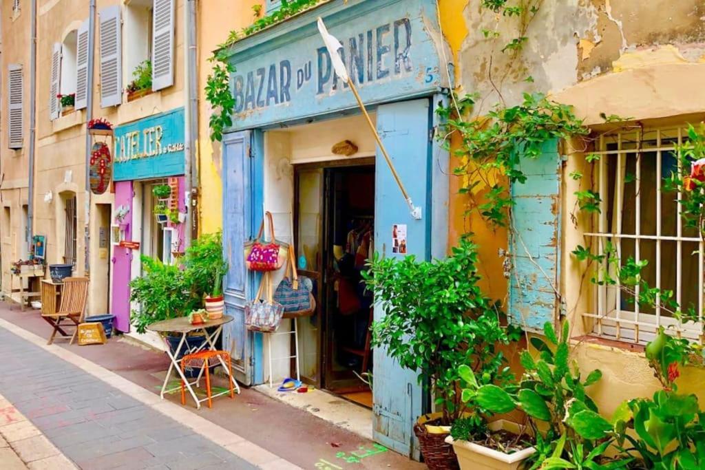 Superbe Appartement Cosy 2 Min Metro Joliette Marseille Luaran gambar