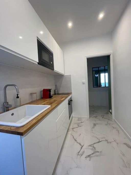 Superbe Appartement Cosy 2 Min Metro Joliette Marseille Luaran gambar