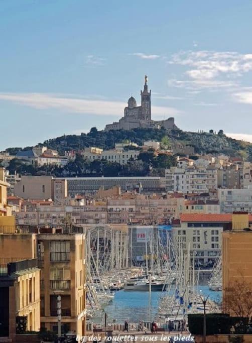 Superbe Appartement Cosy 2 Min Metro Joliette Marseille Luaran gambar