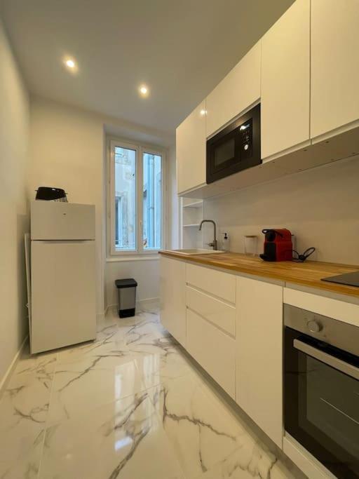 Superbe Appartement Cosy 2 Min Metro Joliette Marseille Luaran gambar